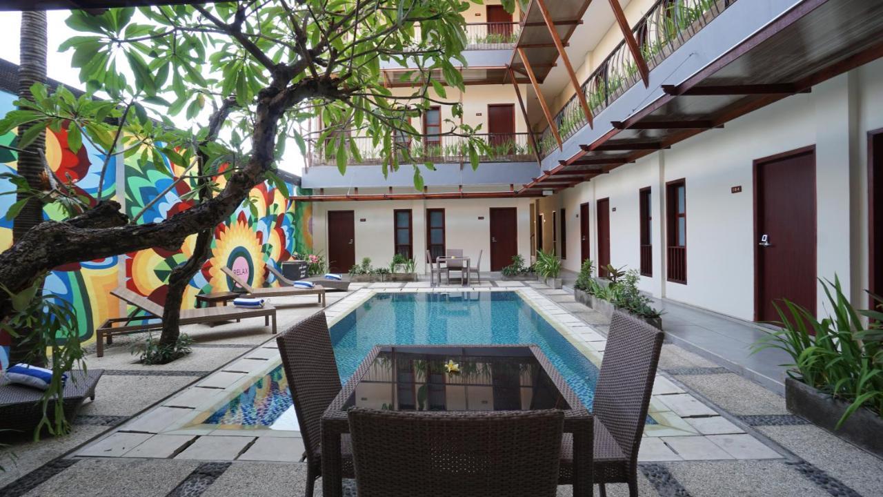 Hotel Reddoorz Near Legian Street Exteriér fotografie
