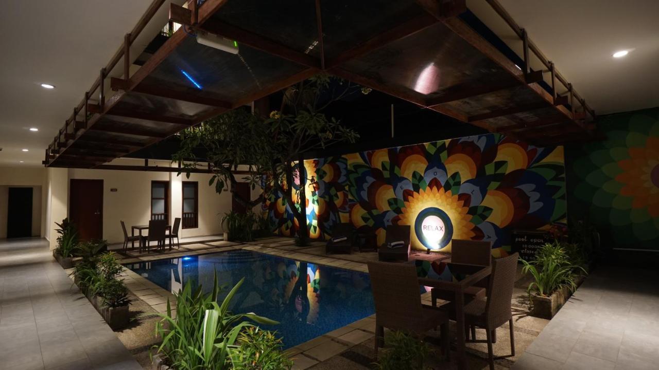 Hotel Reddoorz Near Legian Street Exteriér fotografie